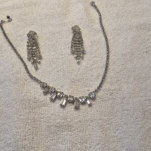 Elegant Silver Necklace and Earring Set